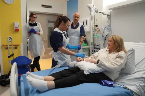 Lupus patient Katie Tinkler receives CAR T-cell therapy at UCLH