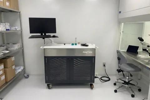DeepColor laboratory benchtop system